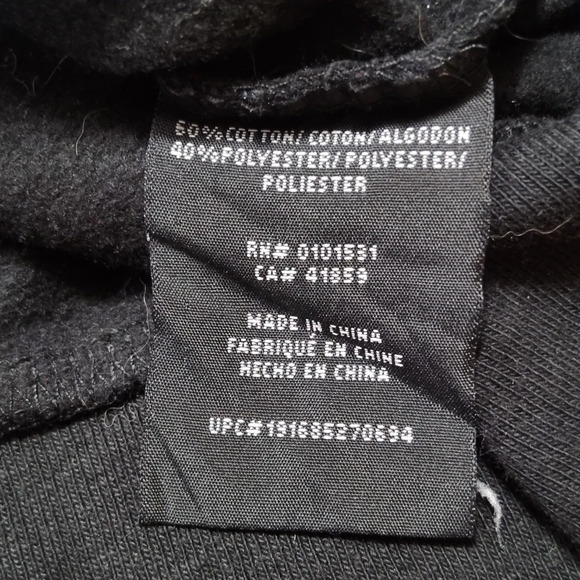 Marvel Deadpool Tis The Season For Cuddling Ugly Christmas Sweater Size Medium - Picture 5 of 5